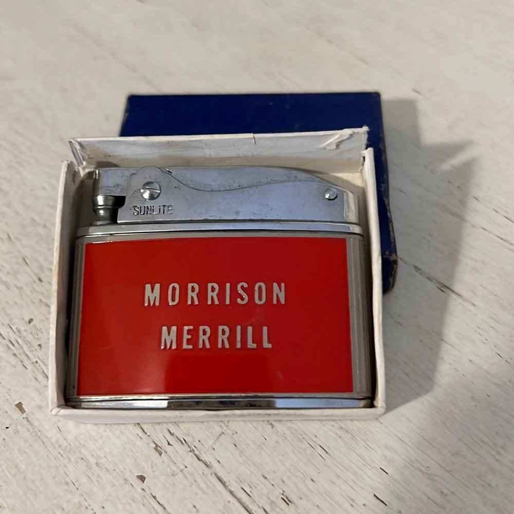 NWT Morrison Merrell Lumber Co Utah Sunlite Super Automatic Deluxe lighter Japan
